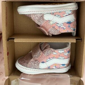 Vans Sk8-Hi Crib Sneakers in Pink and White